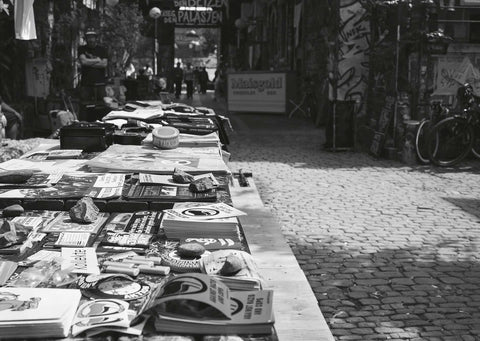 #16 Innenhof Stände